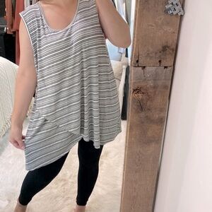 Star Vixen sleeveless striped top size 3X new with tags